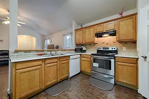 4545 Forest Glen Dr, Fort Worth, TX 76119 - Photo 6