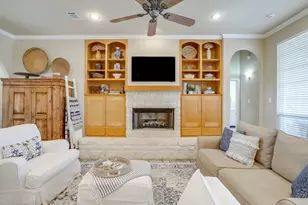 1929 Clear Creek Dr, Weatherford, TX 76087 - Photo 8