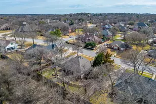 1929 Clear Creek Dr, Weatherford, TX 76087 - Photo 2