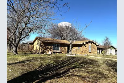 901 Meadow Mead Drive, Allen, TX 75002 - Photo 1