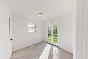 1200 Rebecca Ln, Arlington, TX 76014 - Photo 6