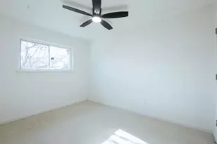 3921 Teaberry Ln, Fort Worth, TX 76133 - Photo 14