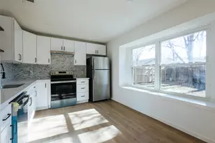 3921 Teaberry Ln, Fort Worth, TX 76133 - Photo 6