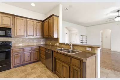 119 Cooperstown Drive, Springtown, TX 76082 - Photo 6