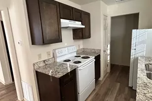 418 Hallvale Dr, Fort Worth, TX 76108 - Photo 6