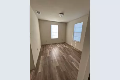 418 Hallvale Drive, Fort Worth, TX 76108 - Photo 8