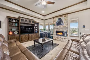 729 Meadow Dr, Rockwall, TX 75032 - Photo 6