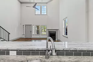 3818 W 7th St, Fort Worth, TX 76107 - Photo 14