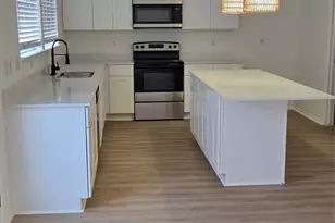 5948 Wisdom Creek Dr, Dallas, TX 75249 - Photo 4