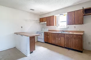 1852 Coral Rd, Pelican Bay, TX 76020 - Photo 10