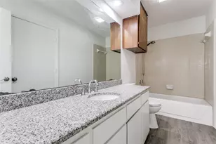 2121 Stone Moss Ln, Grapevine, TX 76051 - Photo 18