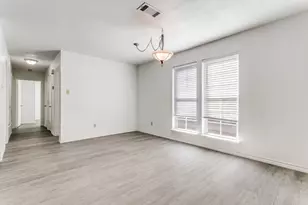 2121 Stone Moss Ln, Grapevine, TX 76051 - Photo 6