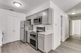 2121 Stone Moss Ln, Grapevine, TX 76051 - Photo 8