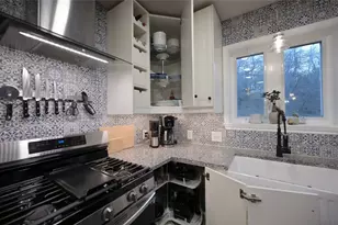 441 Cozy Cove Ct, Chico, TX 76431 - Photo 10