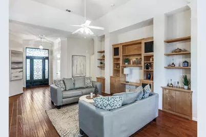 6708 Briarwood Drive, Fort Worth, TX 76132 - Photo 2