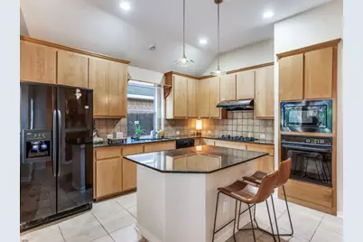 6708 Briarwood Drive, Fort Worth, TX 76132 - Photo 10