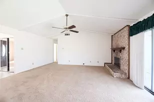 2003 Statler Dr, Carrollton, TX 75007 - Photo 4