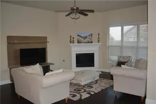 609 Wyoming Dr, Murphy, TX 75094 - Photo 2