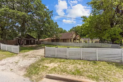 606 N Needmore Street, Athens, TX 75751 - Photo 16