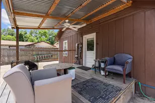 606 N Needmore St, Athens, TX 75751 - Photo 14