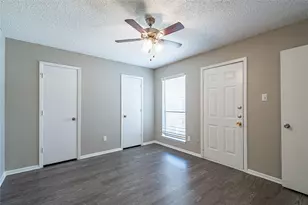 800 Treadwell Ct, Hurst, TX 76053 - Photo 24
