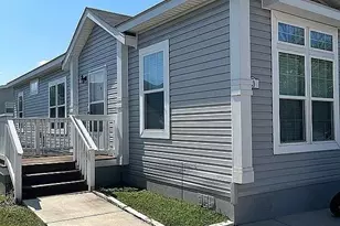 244 Eagle Crk Dr, Kyle, TX 78640 - Photo 2