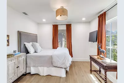 5325 W University Boulevard, Dallas, TX 75209 - Photo 22