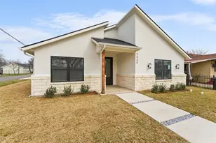 2434 Iroquois St, Dallas, TX 75212 - Photo 6