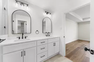 2434 Iroquois St, Dallas, TX 75212 - Photo 26