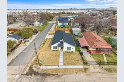 2434 Iroquois Street, Dallas, TX 75212 - Photo 10