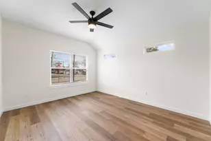 2434 Iroquois St, Dallas, TX 75212 - Photo 28