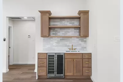 2434 Iroquois Street, Dallas, TX 75212 - Photo 6