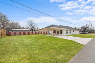 2434 Iroquois St, Dallas, TX 75212 - Photo 38