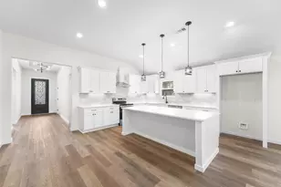 2434 Iroquois St, Dallas, TX 75212 - Photo 8