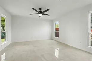 1934 Creek Wood Ct, Irving, TX 75060 - Photo 8