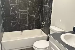 1613 Campbell St, Commerce, TX 75428 - Photo 10