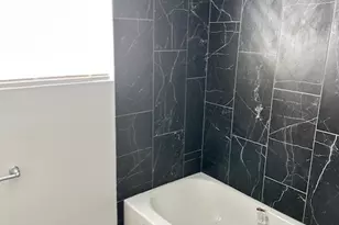 1613 Campbell St, Commerce, TX 75428 - Photo 32