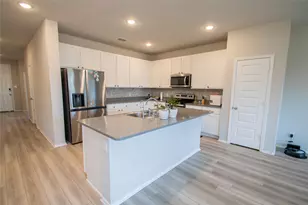 7800 Gangway Dr, Fort Worth, TX 76179 - Photo 6