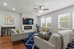 7829 Bayside Dr, Rowlett, TX 75088 - Photo 10