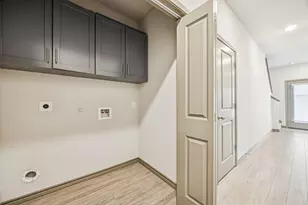 8714 Tudor Pl, Dallas, TX 75228 - Photo 8