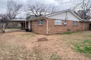 600 Travis Dr, Mineral Wells, TX 76067 - Photo 12