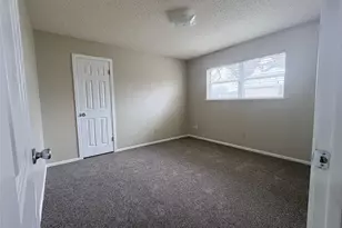 600 Travis Dr, Mineral Wells, TX 76067 - Photo 8