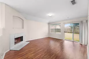 238 Fordham Dr, Red Oak, TX 75154 - Photo 4