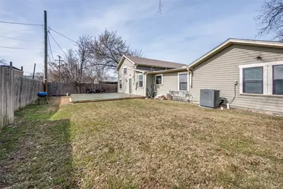 1113 Carlock Street, Fort Worth, TX 76110 - Photo 36