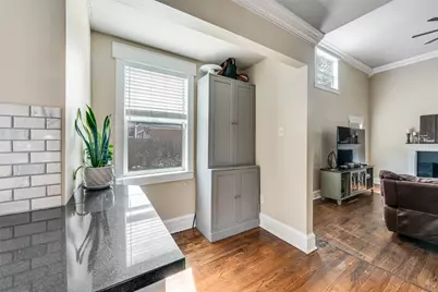 1113 Carlock Street, Fort Worth, TX 76110 - Photo 8