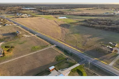 5950 Old Lorena Road, Lorena, TX 76655 - Photo 18