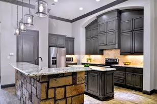 4620 Stoney Creek Ct, Granbury, TX 76049 - Photo 8