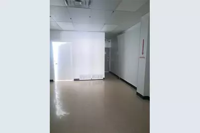 209 E Main Street E #A, Grand Prairie, TX 75050 - Photo 6