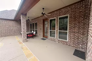 8116 Canyon Oak Dr, North Richland Hills, TX 76182 - Photo 6