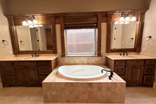 8116 Canyon Oak Dr, North Richland Hills, TX 76182 - Photo 28